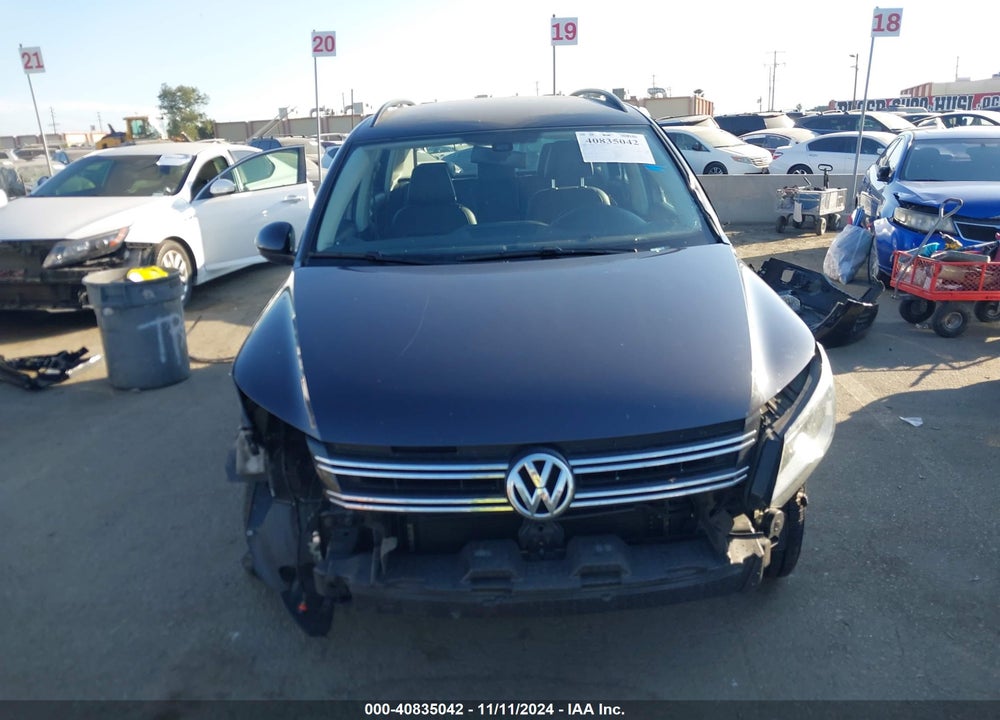2016 VOLKSWAGEN TIGUAN S VIN: WVGAV7AX2GW528314