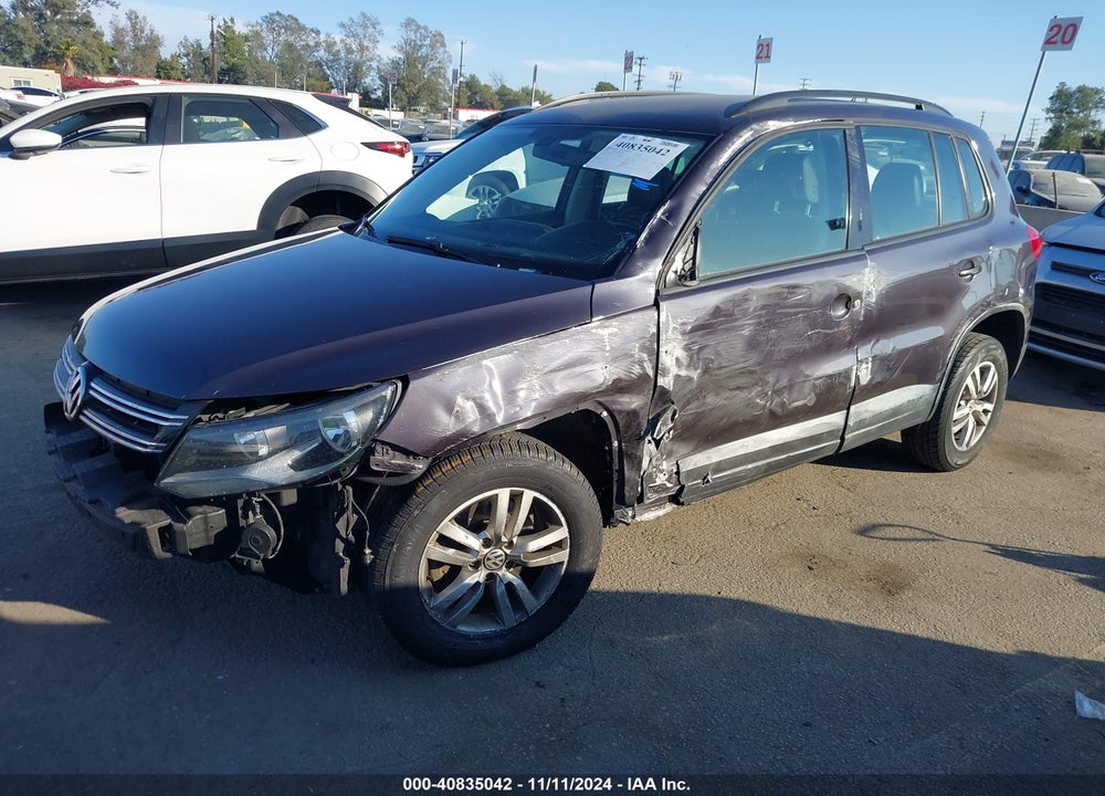 2016 VOLKSWAGEN TIGUAN S VIN: WVGAV7AX2GW528314