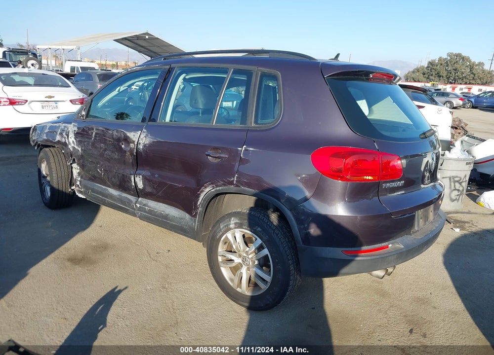 2016 VOLKSWAGEN TIGUAN S VIN: WVGAV7AX2GW528314