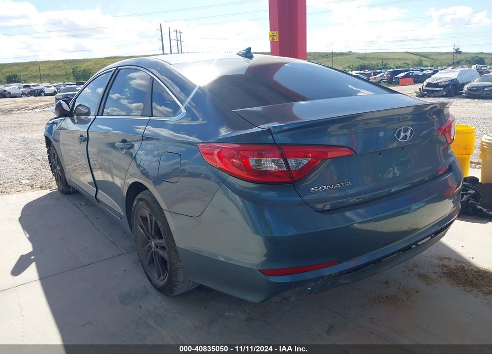 2016 HYUNDAI SONATA VIN: 5NPE24AF6GH394983