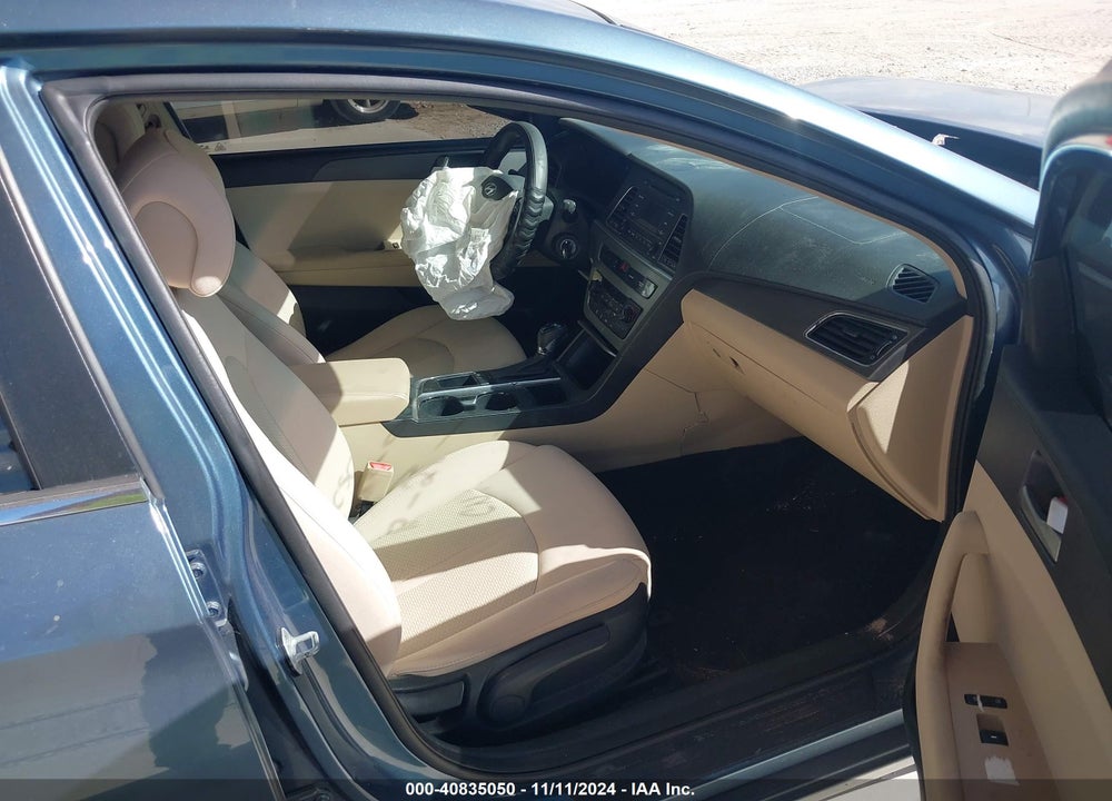 2016 HYUNDAI SONATA VIN: 5NPE24AF6GH394983