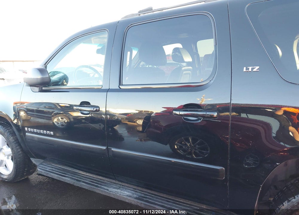 2007 CHEVROLET SUBURBAN 1500 VIN: 3GNFC16J87G141631