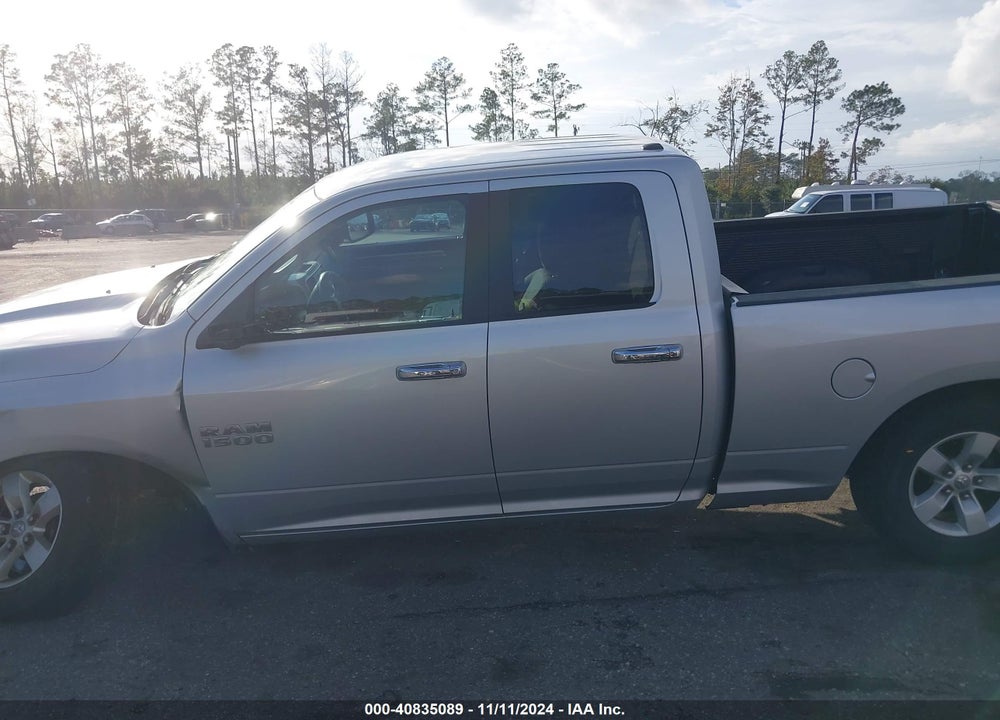 2018 RAM 1500 SLT 4X4 6'4 BOX VIN: 1C6RR7GGXJS157704