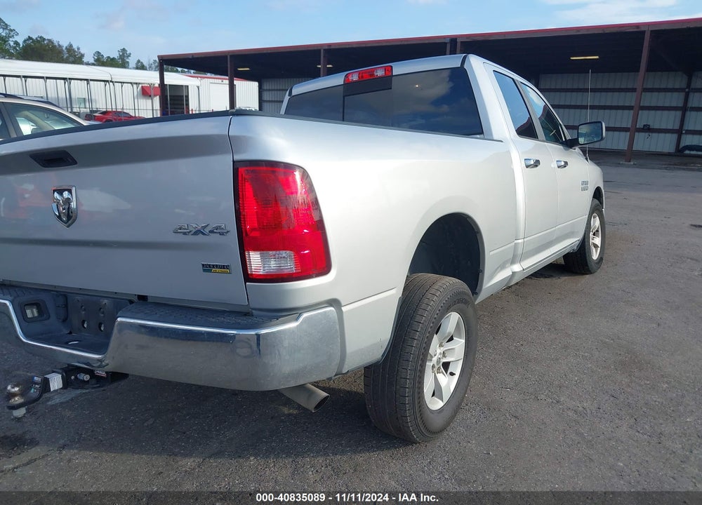 2018 RAM 1500 SLT 4X4 6'4 BOX VIN: 1C6RR7GGXJS157704