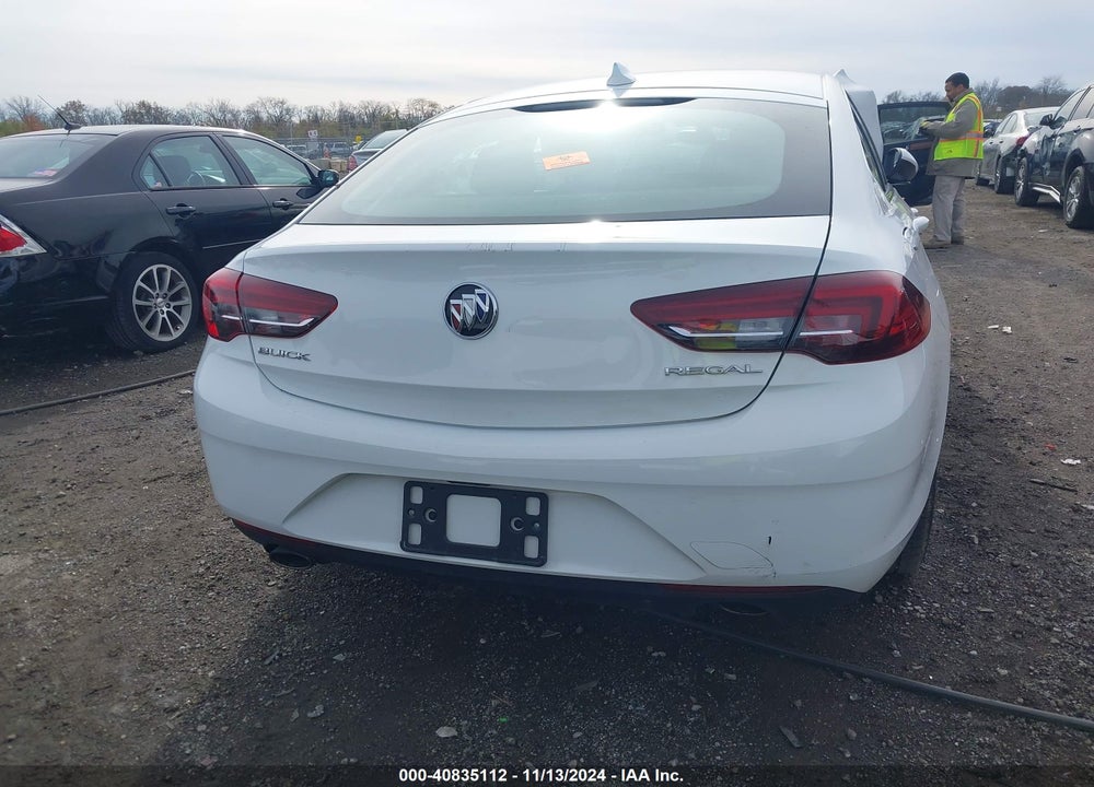 2018 BUICK REGAL SPORTBACK ESSENCE VIN: W04GP6SX4J1109350