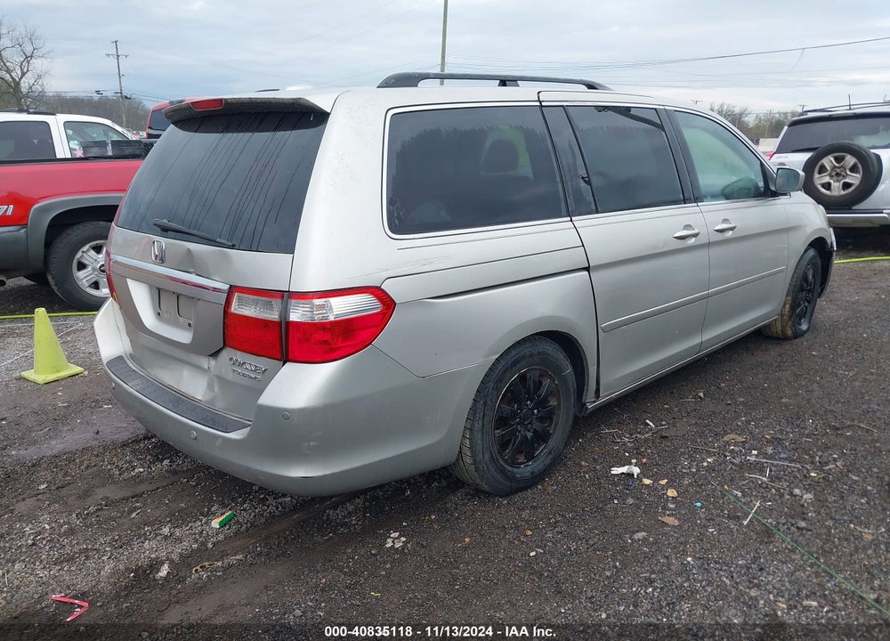 2005 HONDA ODYSSEY TOURING VIN: 5FNRL38855B040321