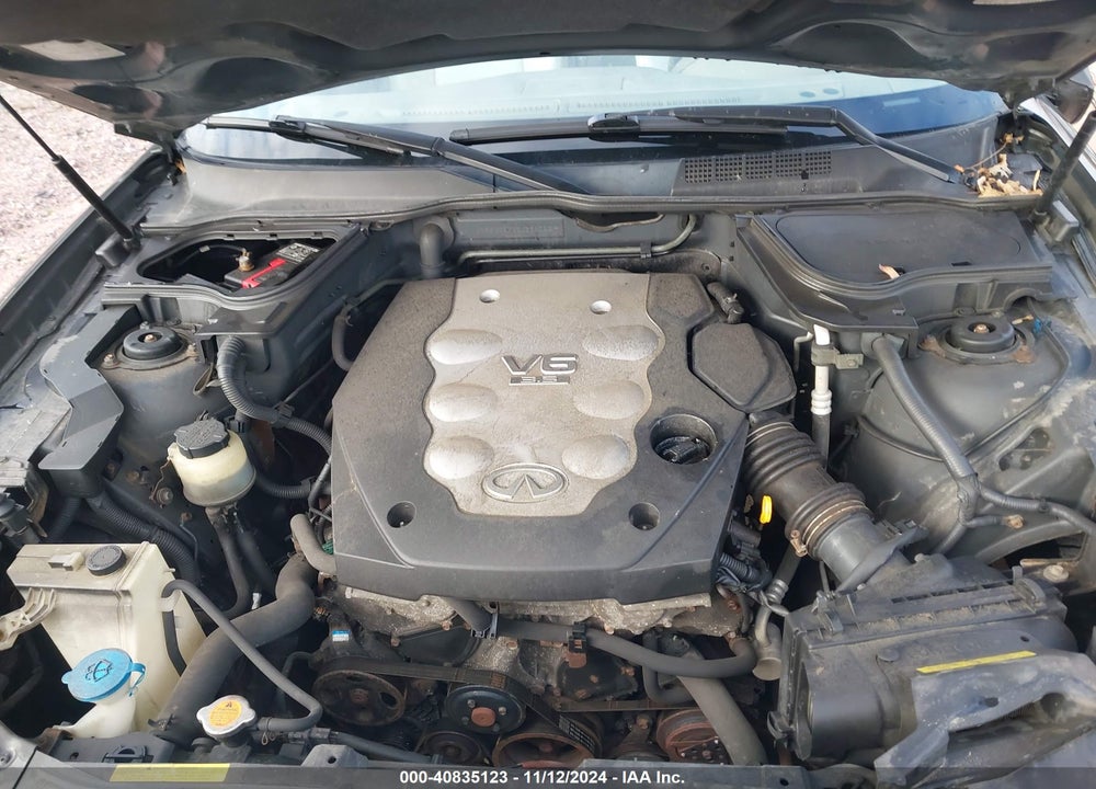 2005 INFINITI FX35 VIN: JNRAS08W05X211723