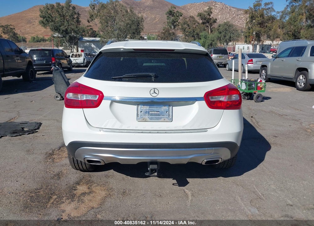 2016 MERCEDES-BENZ GLA 250 4MATIC VIN: WDCTG4GB3GJ257563