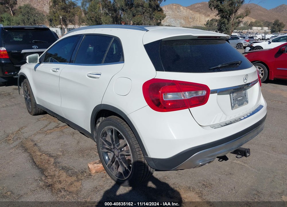 2016 MERCEDES-BENZ GLA 250 4MATIC VIN: WDCTG4GB3GJ257563