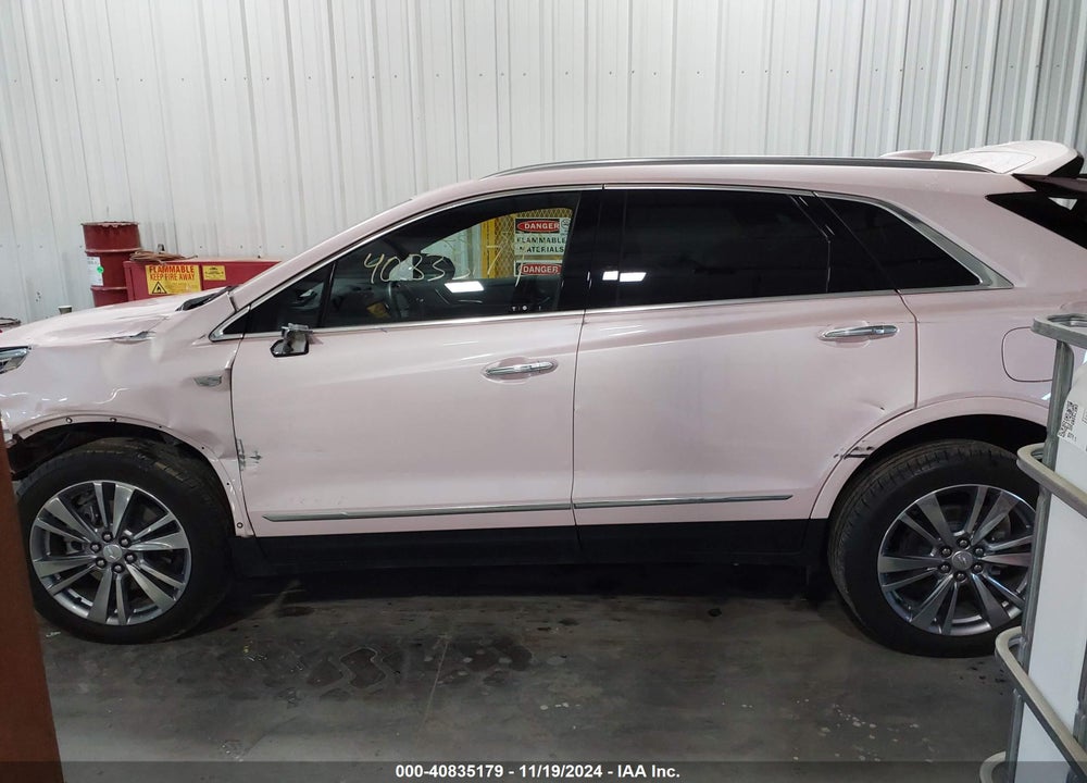 2024 CADILLAC XT5 FWD PREMIUM LUXURY VIN: 1GYKNCR43RZ706769