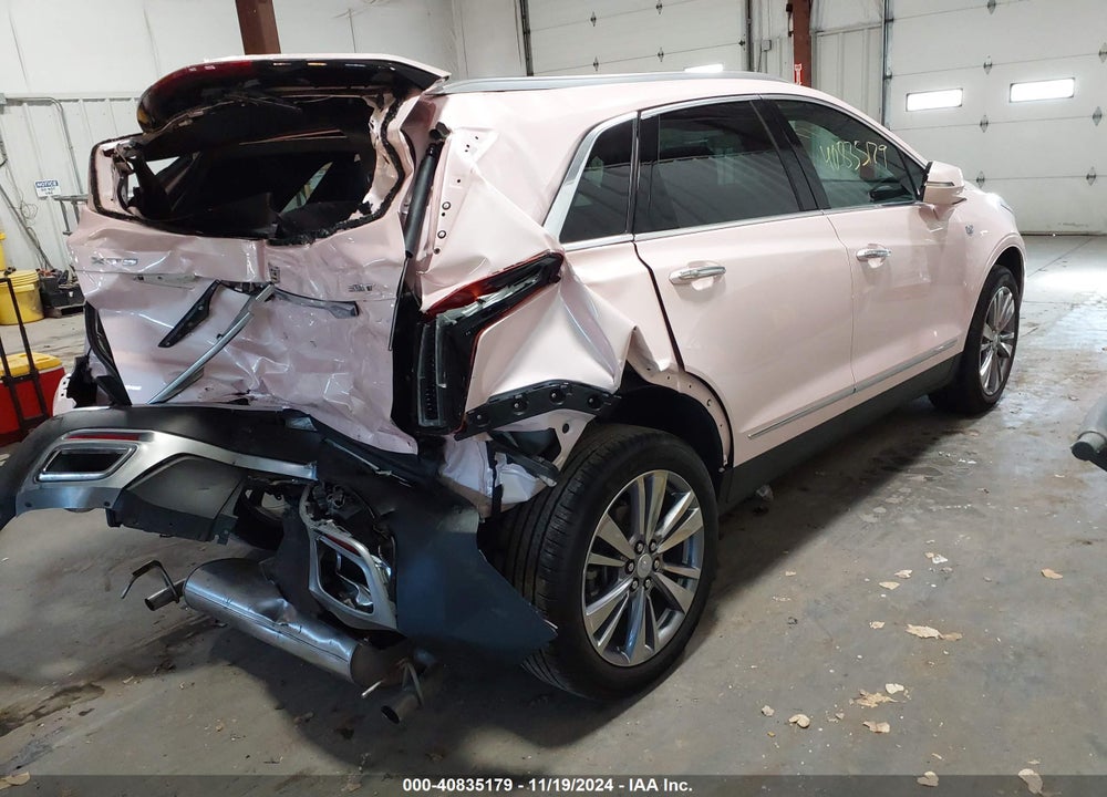 2024 CADILLAC XT5 FWD PREMIUM LUXURY VIN: 1GYKNCR43RZ706769