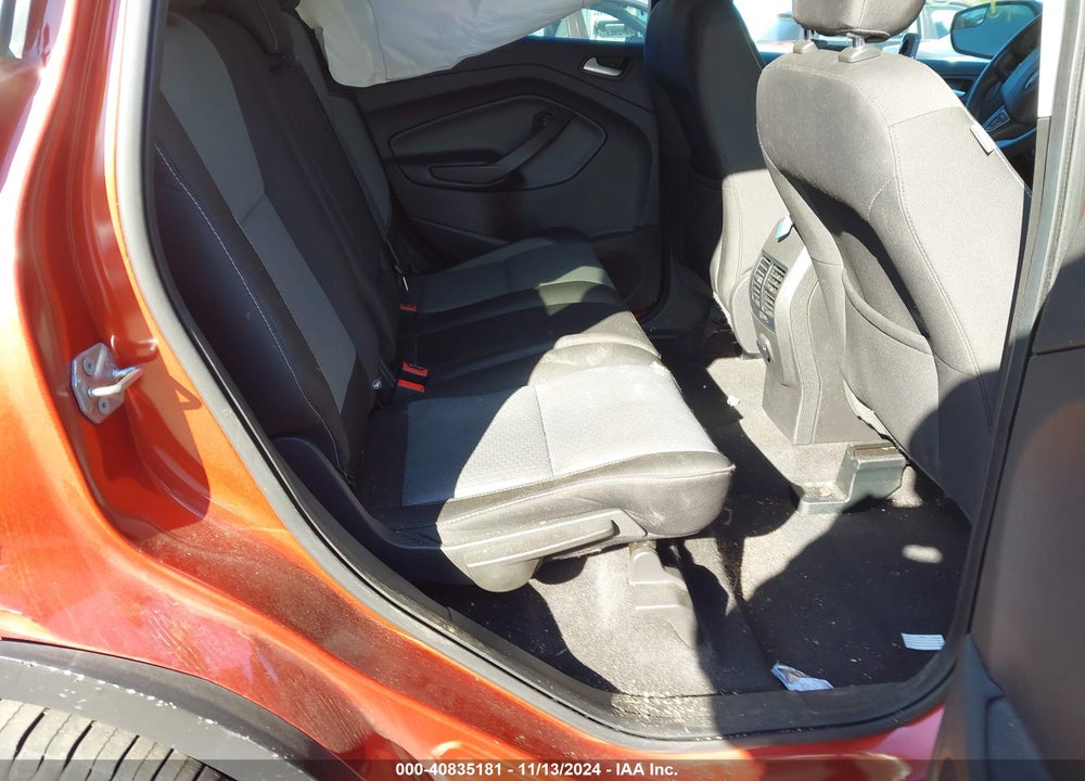 2019 FORD ESCAPE SE VIN: 1FMCU9GD8KUA48612