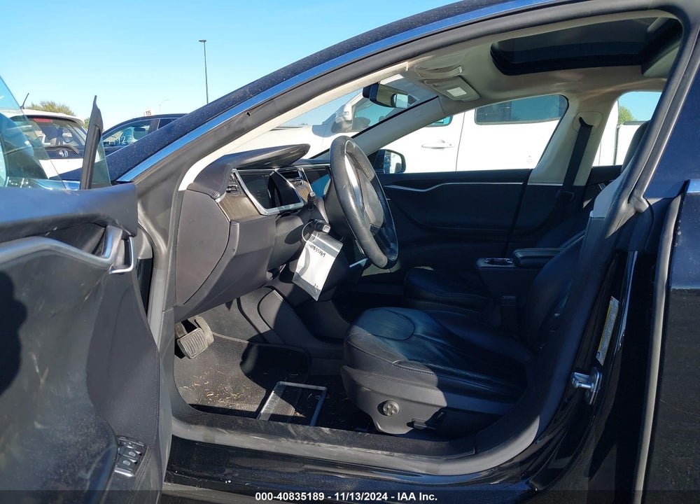 2013 TESLA MODEL S VIN: 5YJSA1CG0DFP09488