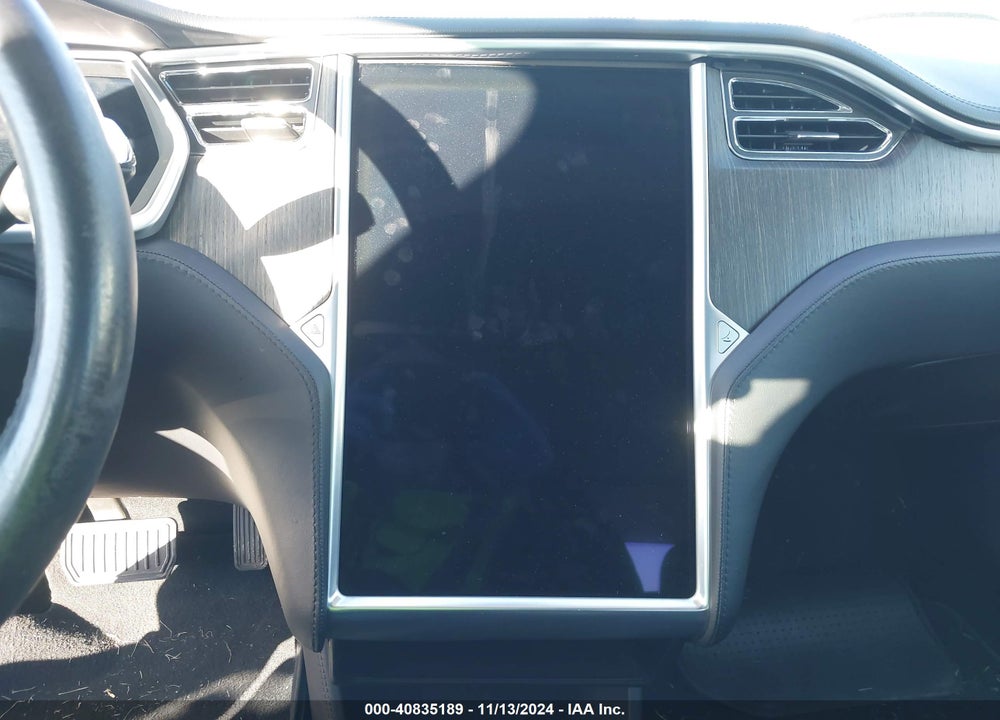 2013 TESLA MODEL S VIN: 5YJSA1CG0DFP09488