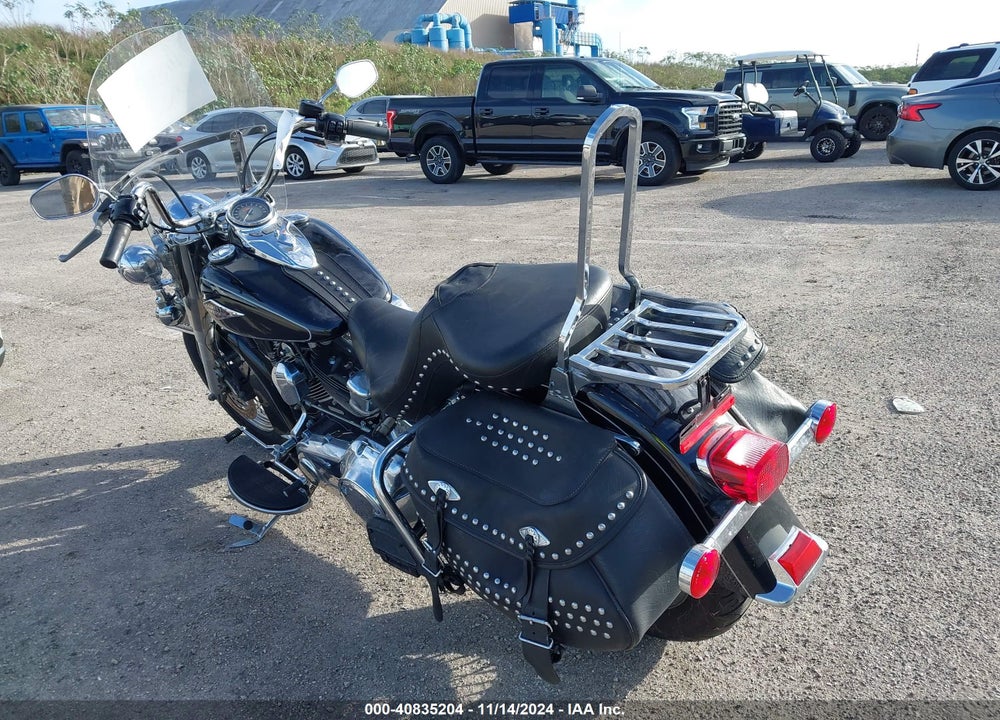 2012 HARLEY-DAVIDSON FLSTC HERITAGE SOFTAIL CLASSIC VIN: 1HD1BWV18CB049649