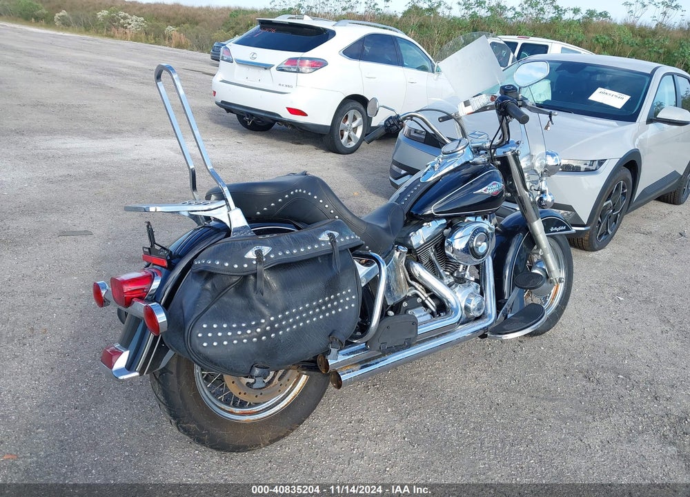 2012 HARLEY-DAVIDSON FLSTC HERITAGE SOFTAIL CLASSIC VIN: 1HD1BWV18CB049649