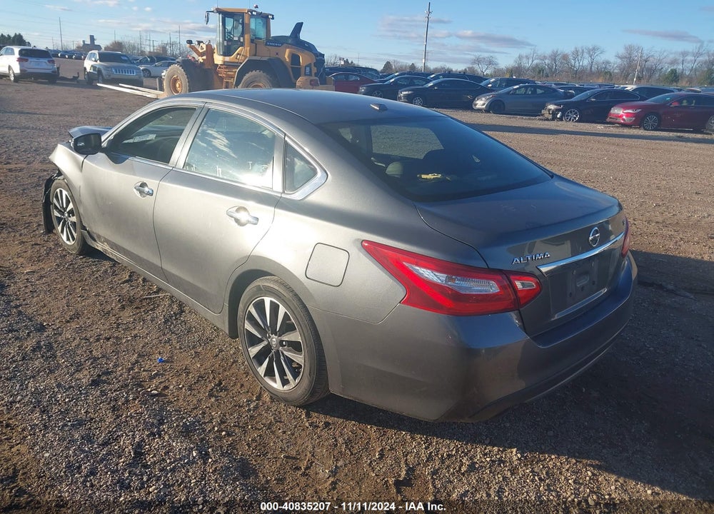 2017 NISSAN ALTIMA VIN: 1N4AL3AP8HC212721