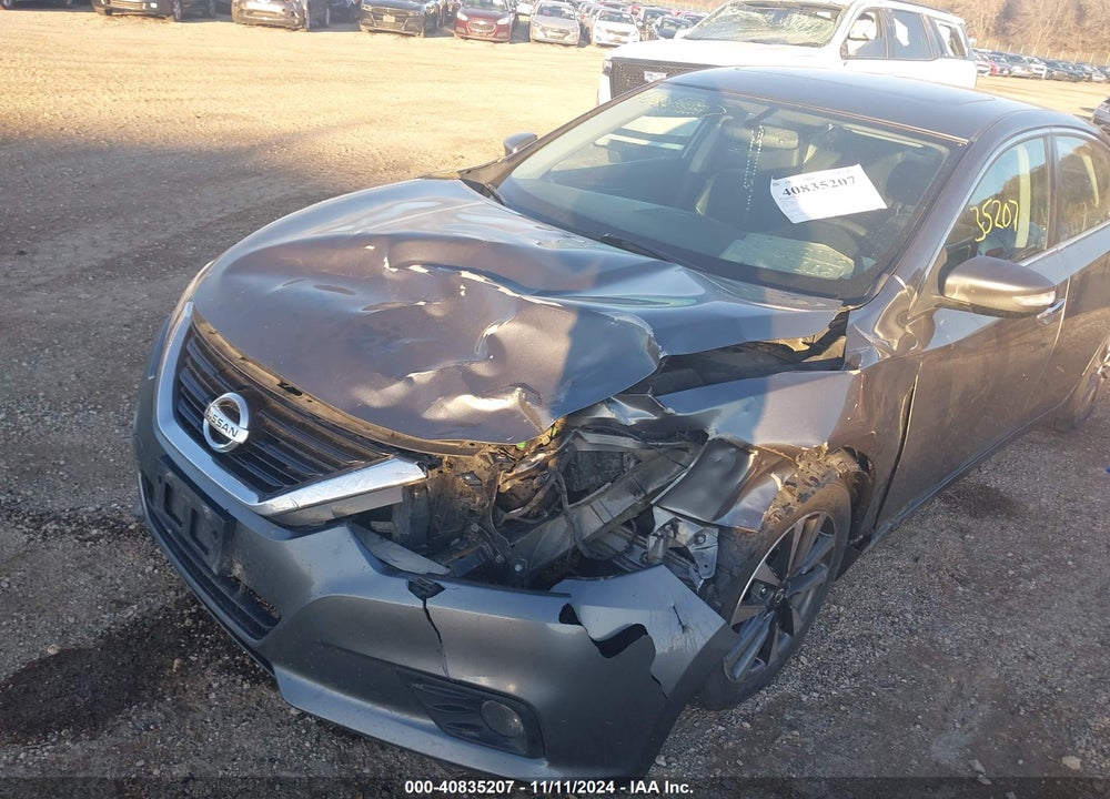 2017 NISSAN ALTIMA VIN: 1N4AL3AP8HC212721