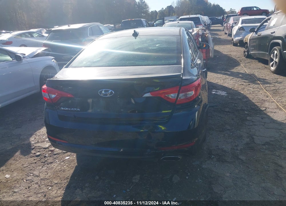 2015 HYUNDAI SONATA SE VIN: 5NPE24AF0FH006371