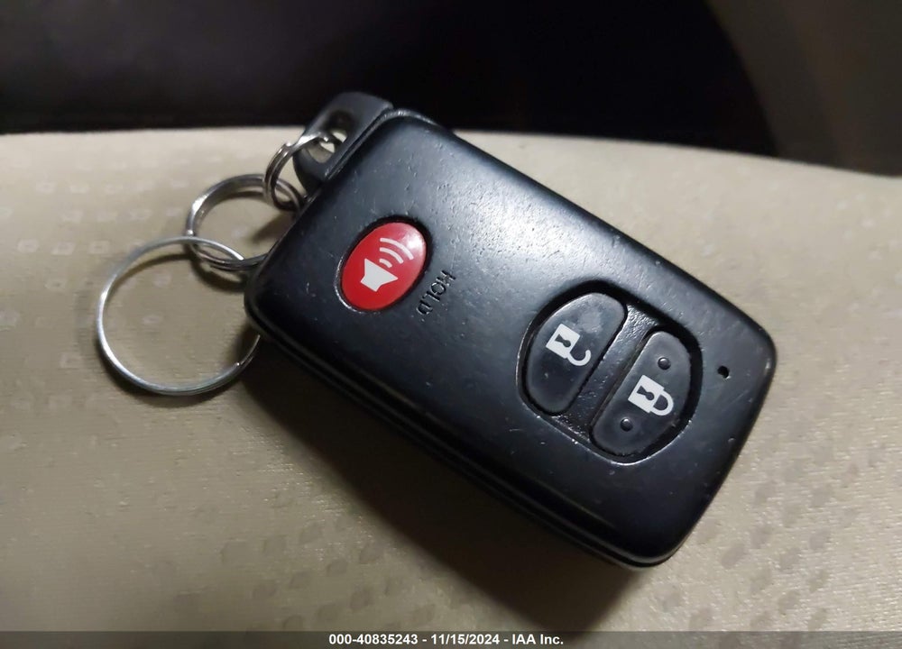 2012 TOYOTA PRIUS V TWO VIN: JTDZN3EU0C3181349