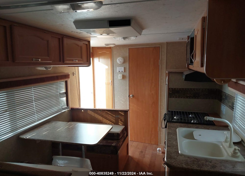 2008 GULF STREAM AMERI-LITE 21MB DL VIN: 1NL1GTJ2081092910