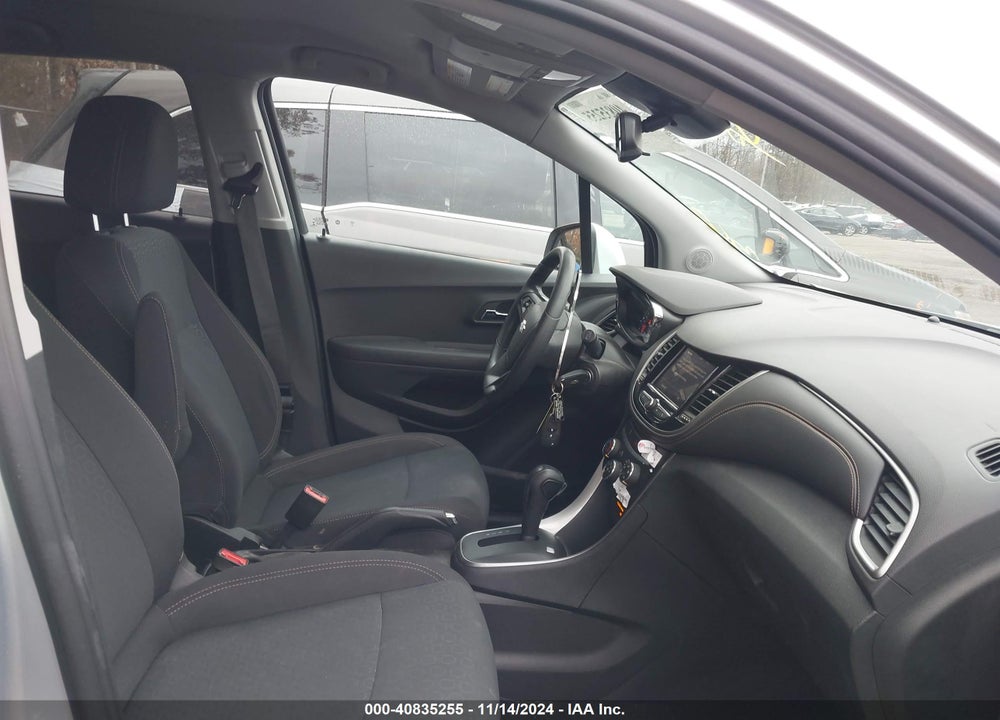 2020 CHEVROLET TRAX AWD LS VIN: 3GNCJNSB6LL201132