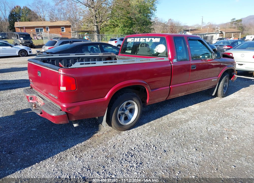 1998 CHEVROLET S-10 LS FLEETSIDE VIN: 1GCCS19X5WK166718