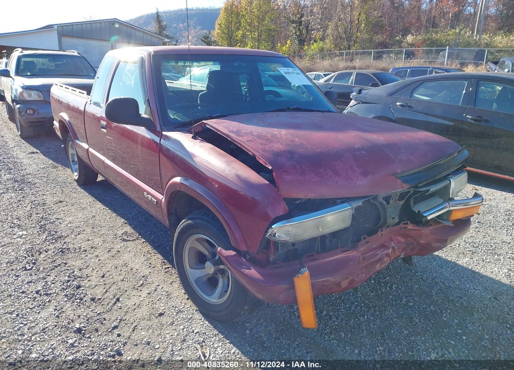 1998 CHEVROLET S-10 LS FLEETSIDE VIN: 1GCCS19X5WK166718