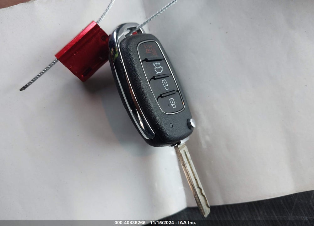 2016 HYUNDAI TUCSON ECO VIN: KM8J3CA24GU098655