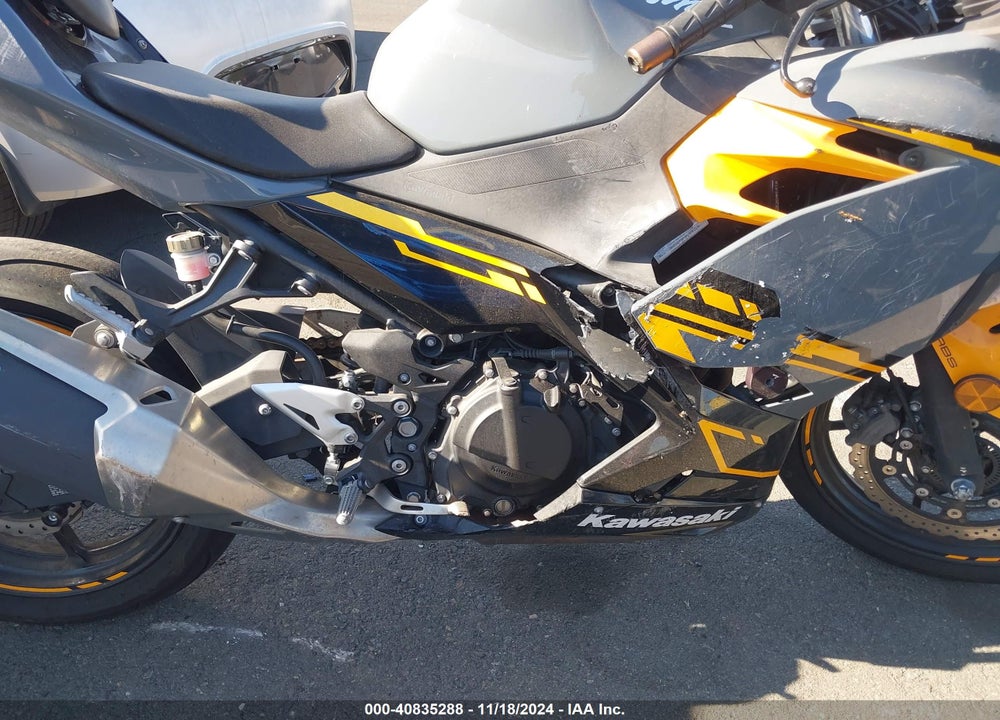 2018 KAWASAKI EX400 VIN: JKAEXKG14JDA06595