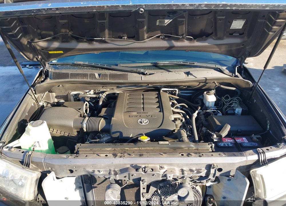 2014 TOYOTA SEQUOIA SR5 5.7L V8 VIN: 5TDZY5G12ES050477