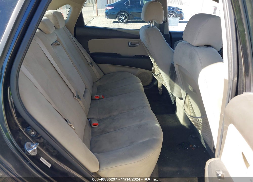 2008 HYUNDAI ELANTRA GLS/SE VIN: KMHDU46D18U388184
