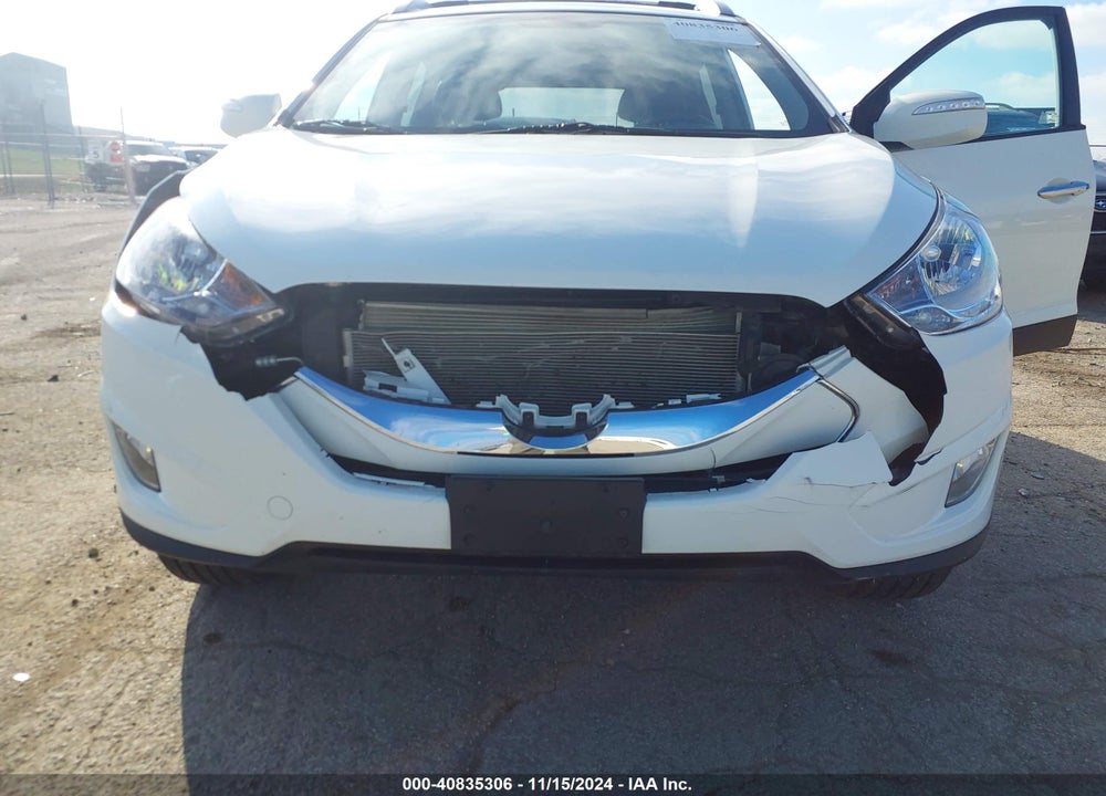 2012 HYUNDAI TUCSON LIMITED VIN: KM8JUCAC9CU355163