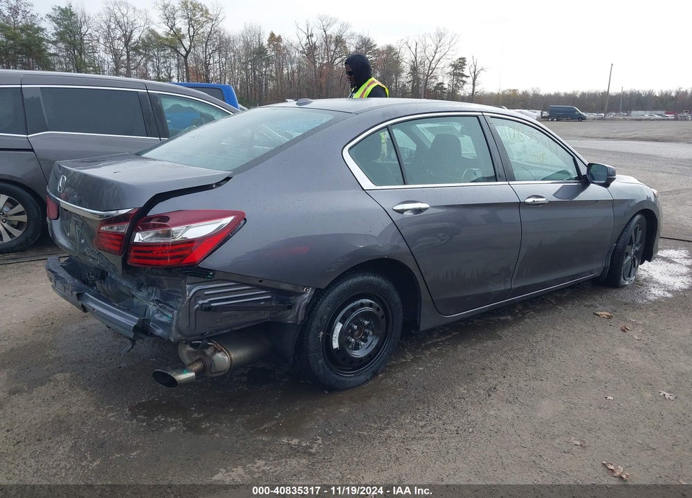 2017 HONDA ACCORD VIN: 1HGCR2F86HA002435
