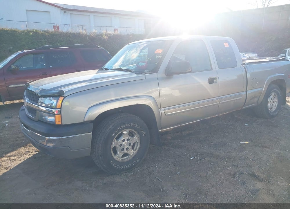 2003 CHEVROLET SILVERADO 1500 LS VIN: 2GCEK19T931110573