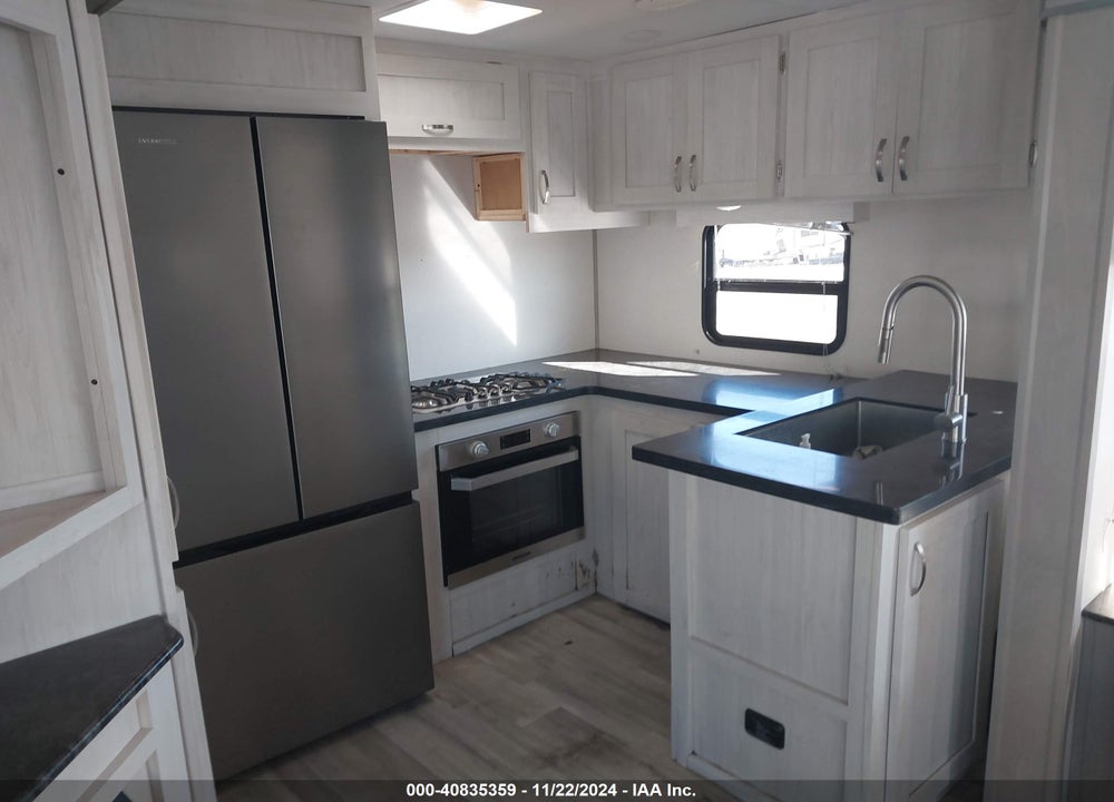 2022 LACROSSE LUXURY LITE VIN: 5ZT2LCZB3NB011560