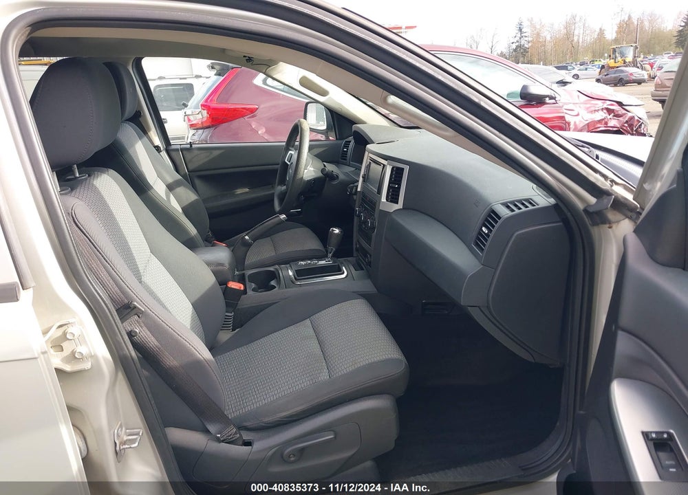 2010 JEEP GRAND CHEROKEE LAREDO VIN: 1J4PR4GK8AC140469