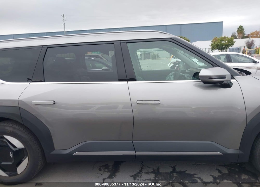 2024 KIA EV9 WIND VIN: KNDAFFS56R6033657