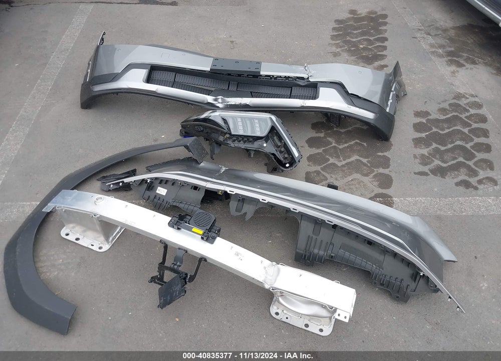 2024 KIA EV9 WIND VIN: KNDAFFS56R6033657