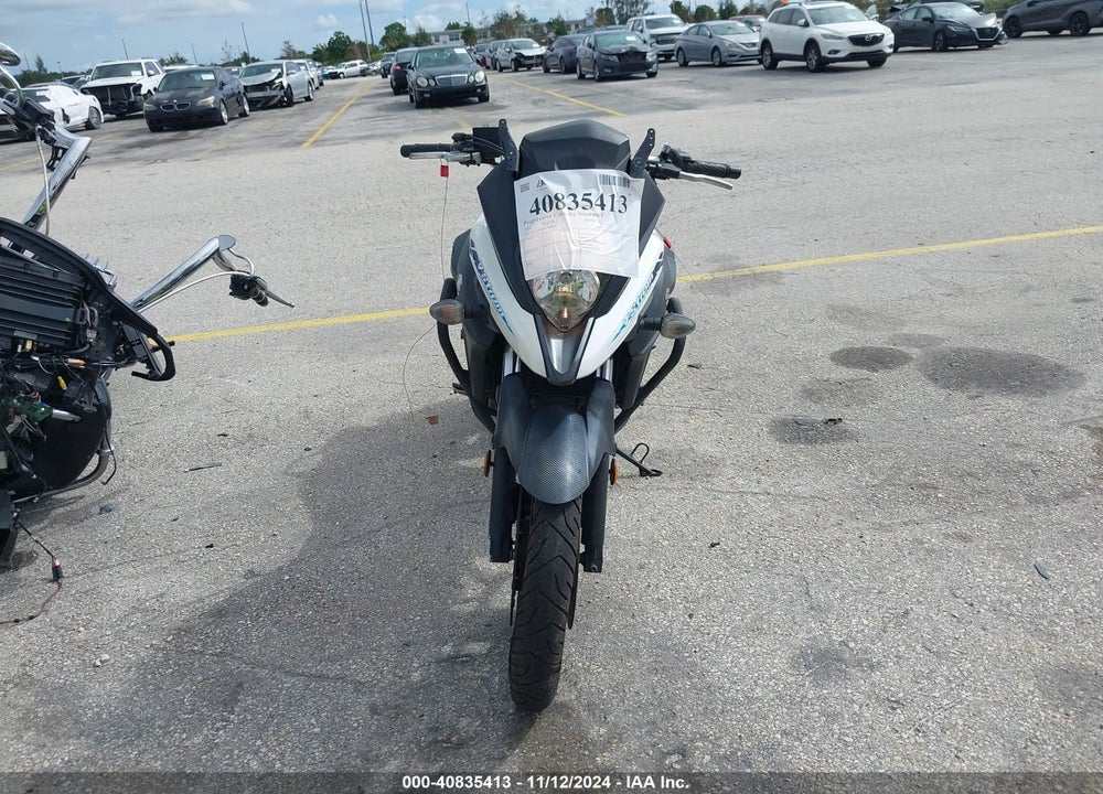 2022 SUZUKI DL650 VIN: JS1C733B5N7100238