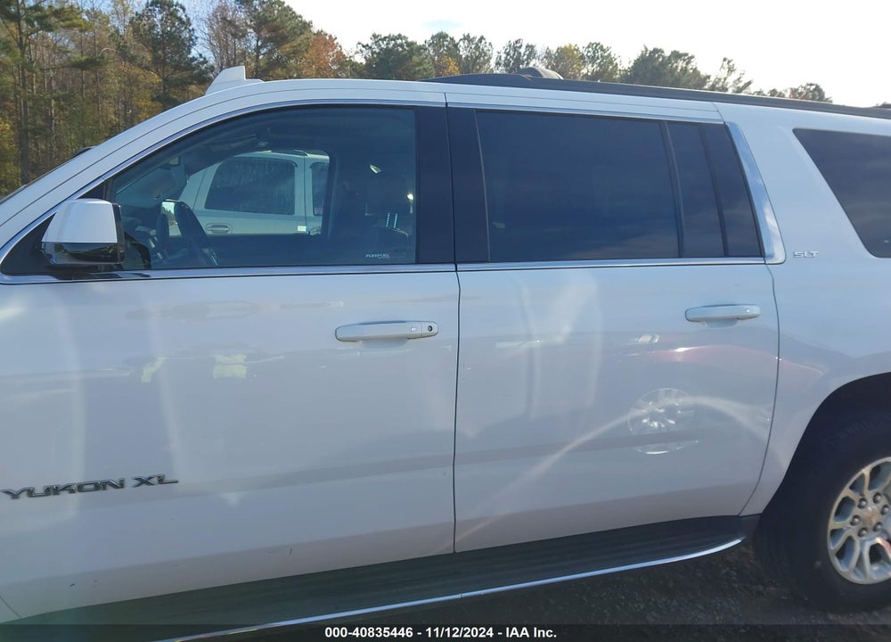 2019 GMC YUKON XL SLT VIN: 1GKS1GKC8KR245587