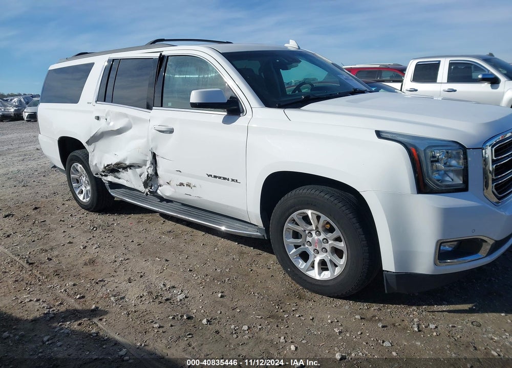 2019 GMC YUKON XL SLT VIN: 1GKS1GKC8KR245587