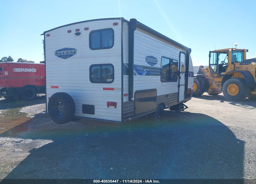 2022 SALEM FSX VIN: 4X4TSMT10NY010789