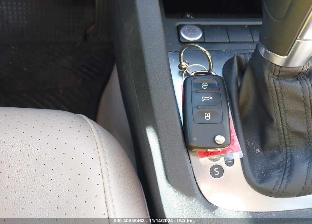 2014 VOLKSWAGEN JETTA 2.0L TDI VIN: 3VWLL7AJ0EM411677