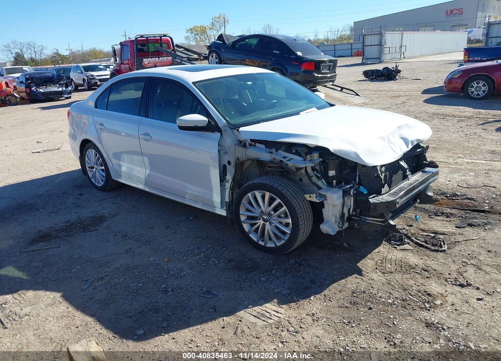 2014 VOLKSWAGEN JETTA 2.0L TDI VIN: 3VWLL7AJ0EM411677