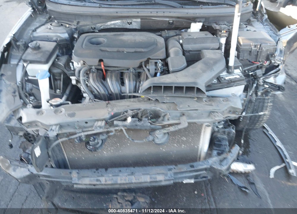 2018 HYUNDAI SONATA SPORT VIN: 5NPE34AF2JH636124