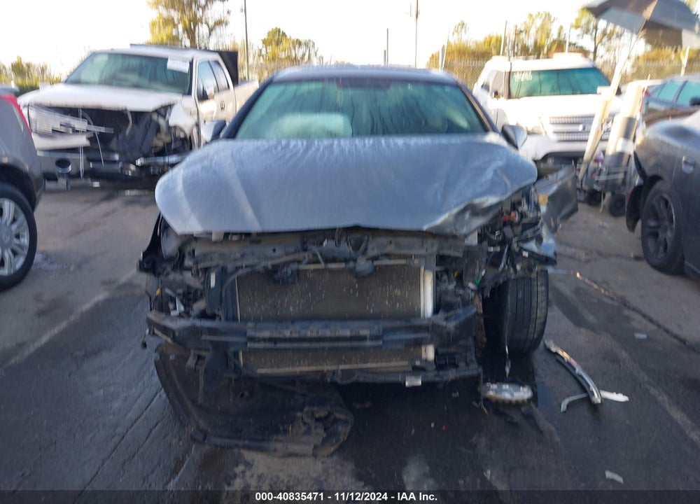 2018 HYUNDAI SONATA SPORT VIN: 5NPE34AF2JH636124