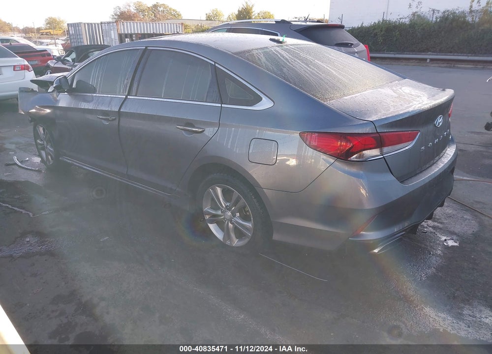 2018 HYUNDAI SONATA SPORT VIN: 5NPE34AF2JH636124