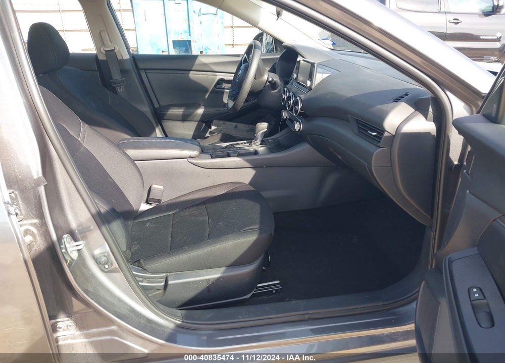 2024 NISSAN SENTRA S XTRONIC CVT VIN: 3N1AB8BV9RY234603