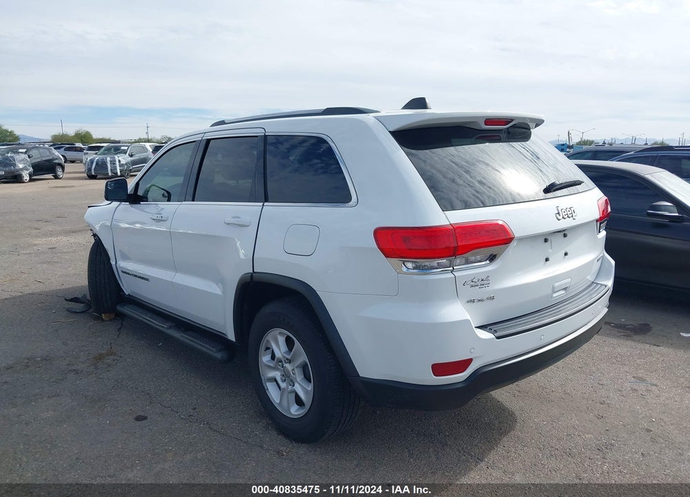 2017 JEEP GRAND CHEROKEE LAREDO 4X4 VIN: 1C4RJFAG6HC826185